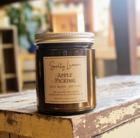 Apple Picking Soy-Coconut Candle- 9oz Amber Jar